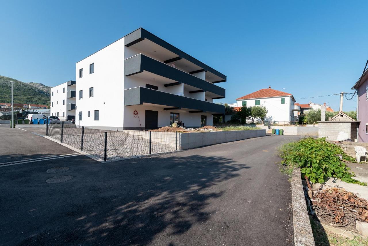 Kamarin Apartment Τρογκίρ Εξωτερικό φωτογραφία